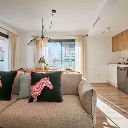 In The Heart Of - By Welcomely Apartamento *