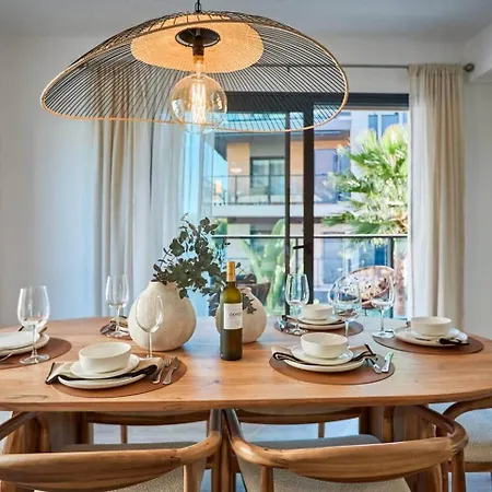 In The Heart Of - By Welcomely Apartamento *